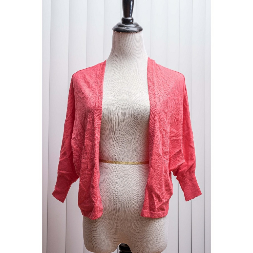 Lane Bryant shrug, 14/16, NWT on coral